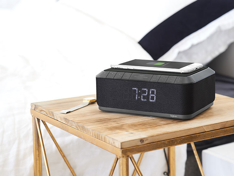 Radio réveil avec chargeur sans fil/DAB+ RR140IGDAB BIGBEN, Bigben - Le  Design Sonore pour tous, Audio, Thomson, Bigben Party, Bigben kids, Lumin'US, Colorlight