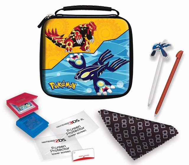 Official Pokemon® Bundle - Packshot