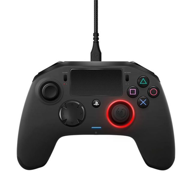 Revolution Pro Controller 2 licenza ufficiale PlayStation® 4 NACON - Packshot